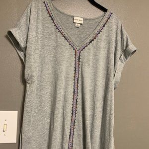 Ava & Viv Gray Tunic